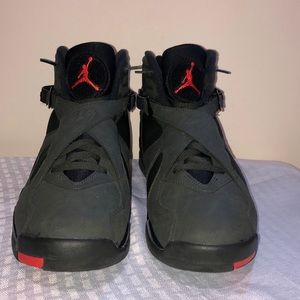 Air Jordan 8 retro “Take Flights"